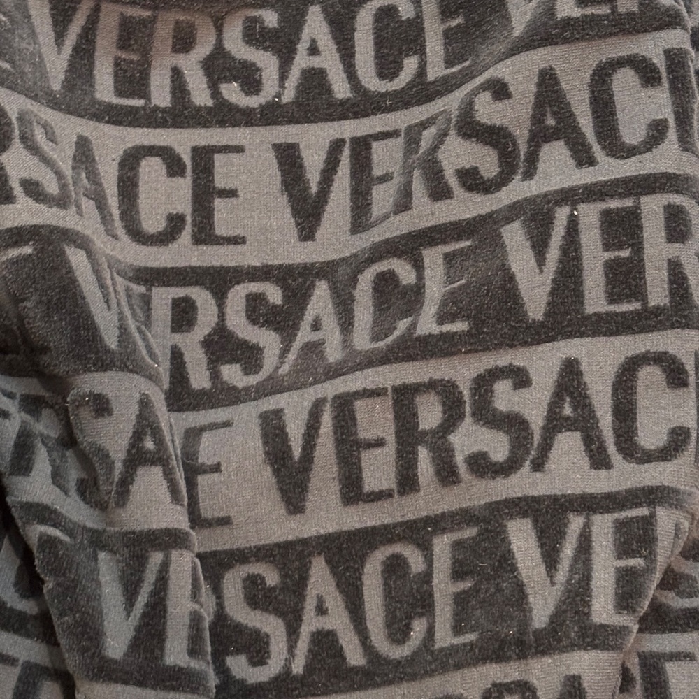 Versace Bathrobe - image 4
